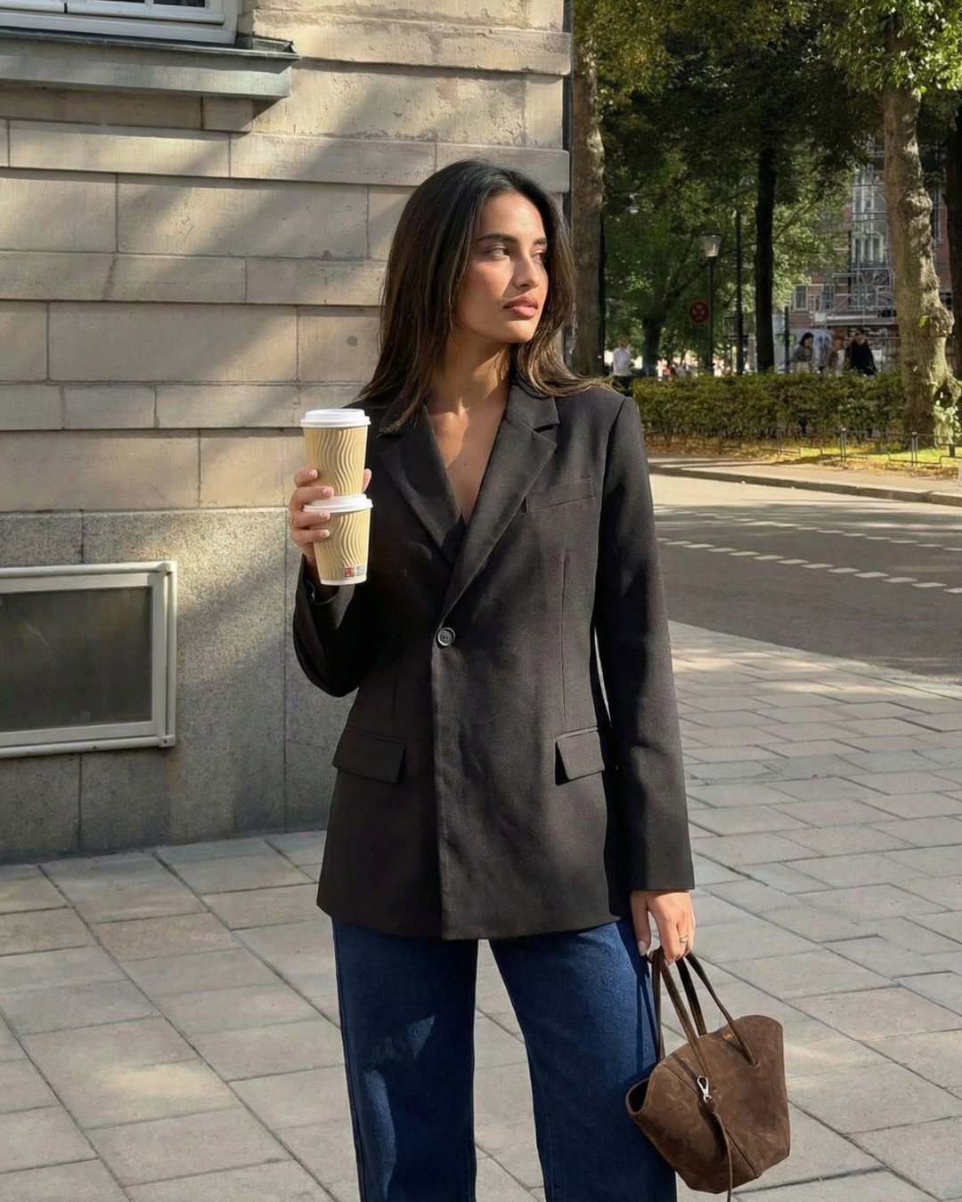 Nia | Everyday Fitted Blazer Black