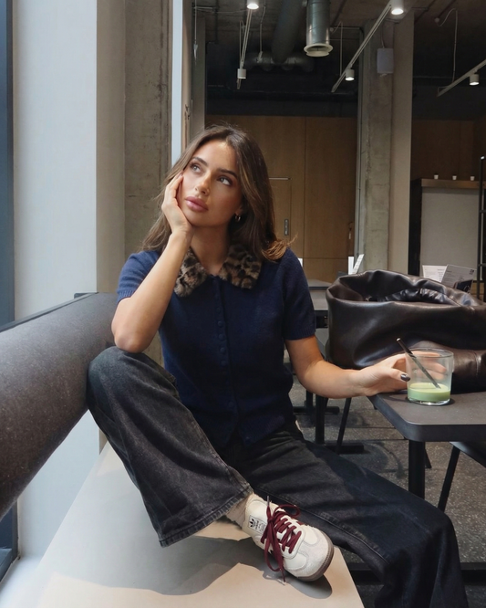 Vera | Cropped Button Up Sweater Navy Short Sleeve Faux Fur Collar