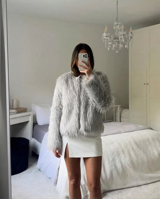 Vera | Fluffy Faux Fur Jacket Gray Cropped