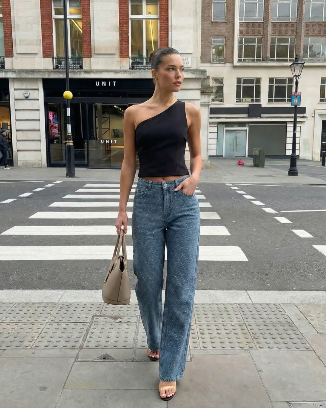 Vera | High Waisted Wide Leg Jeans Light Blue Embellished