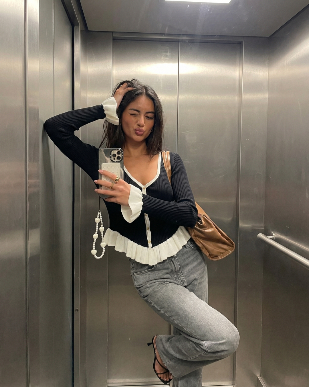 Hazel | Elegant Peplum Top Black Knitted Long Sleeve V Neck Fitted