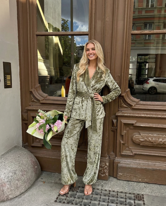 Elara | Winter Velvet Suit Khaki Green