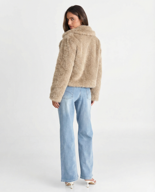 Nina | Winter Fluffy Faux Fur Jacket Beige
