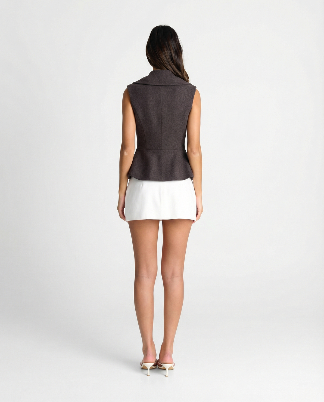 Maren | Smart Casual Sleeveless Cardigan Brown Tailored Fitted