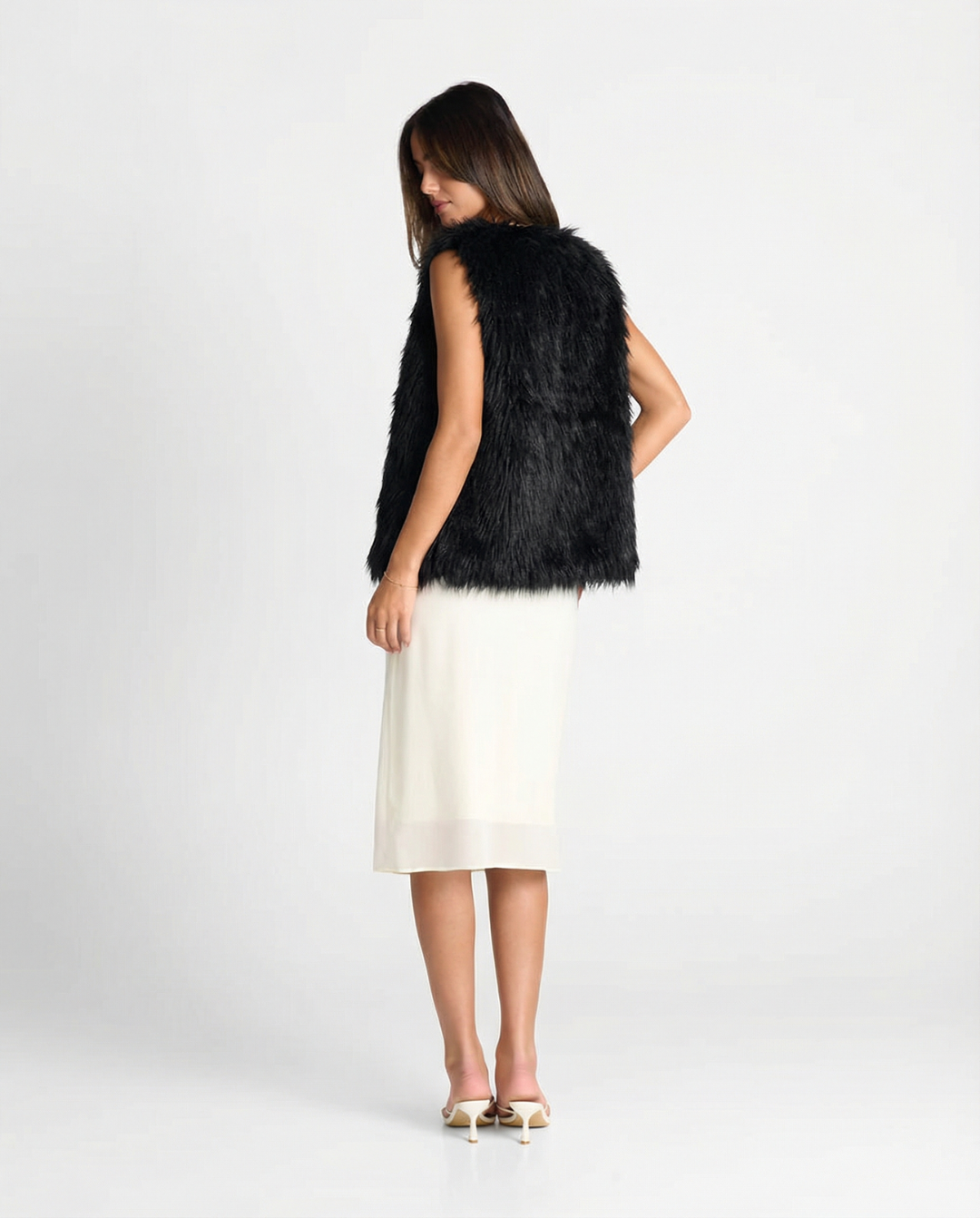 Thea | Faux Fur Vest Black Sleeveless