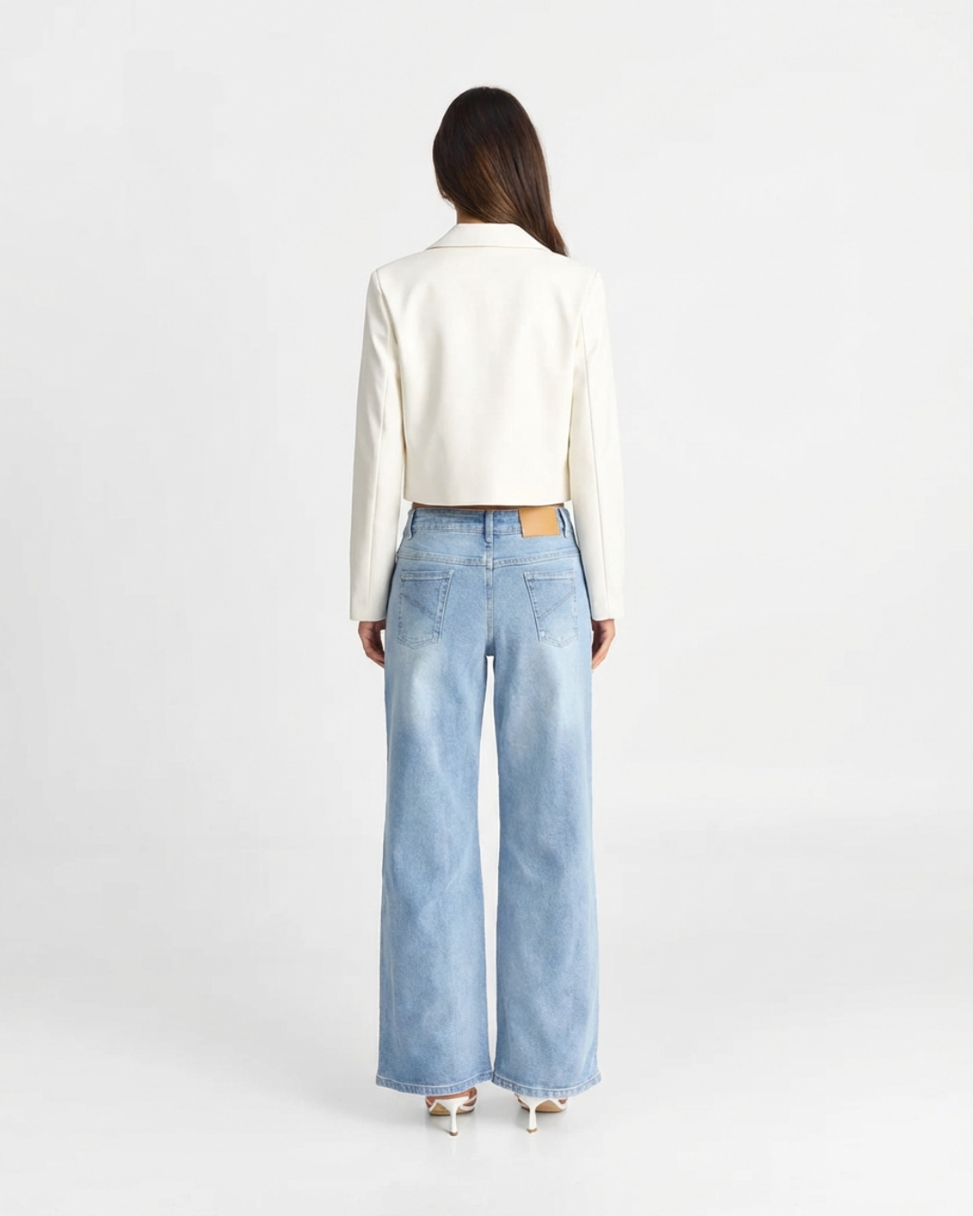 Vera | Cropped Blazer Cream Collared Button Front