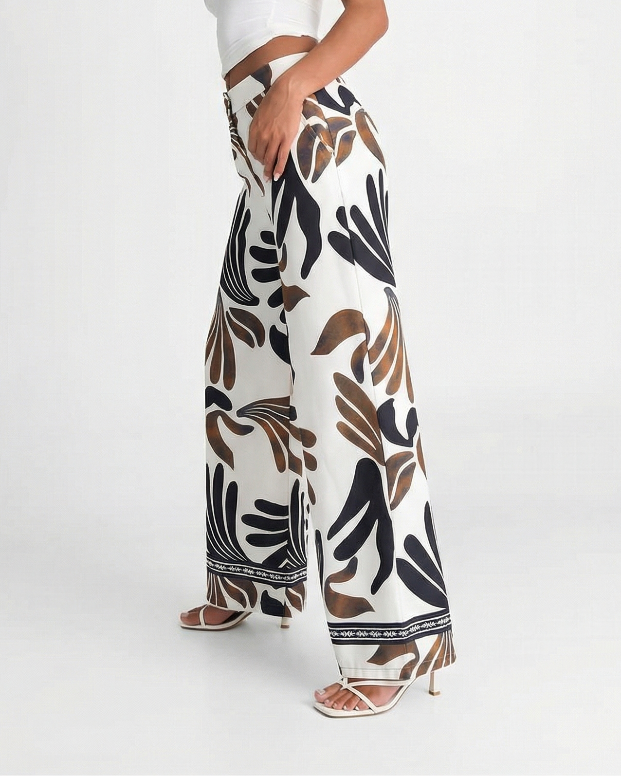 Sienna | Casual Wide Leg Trousers White Abstract Print