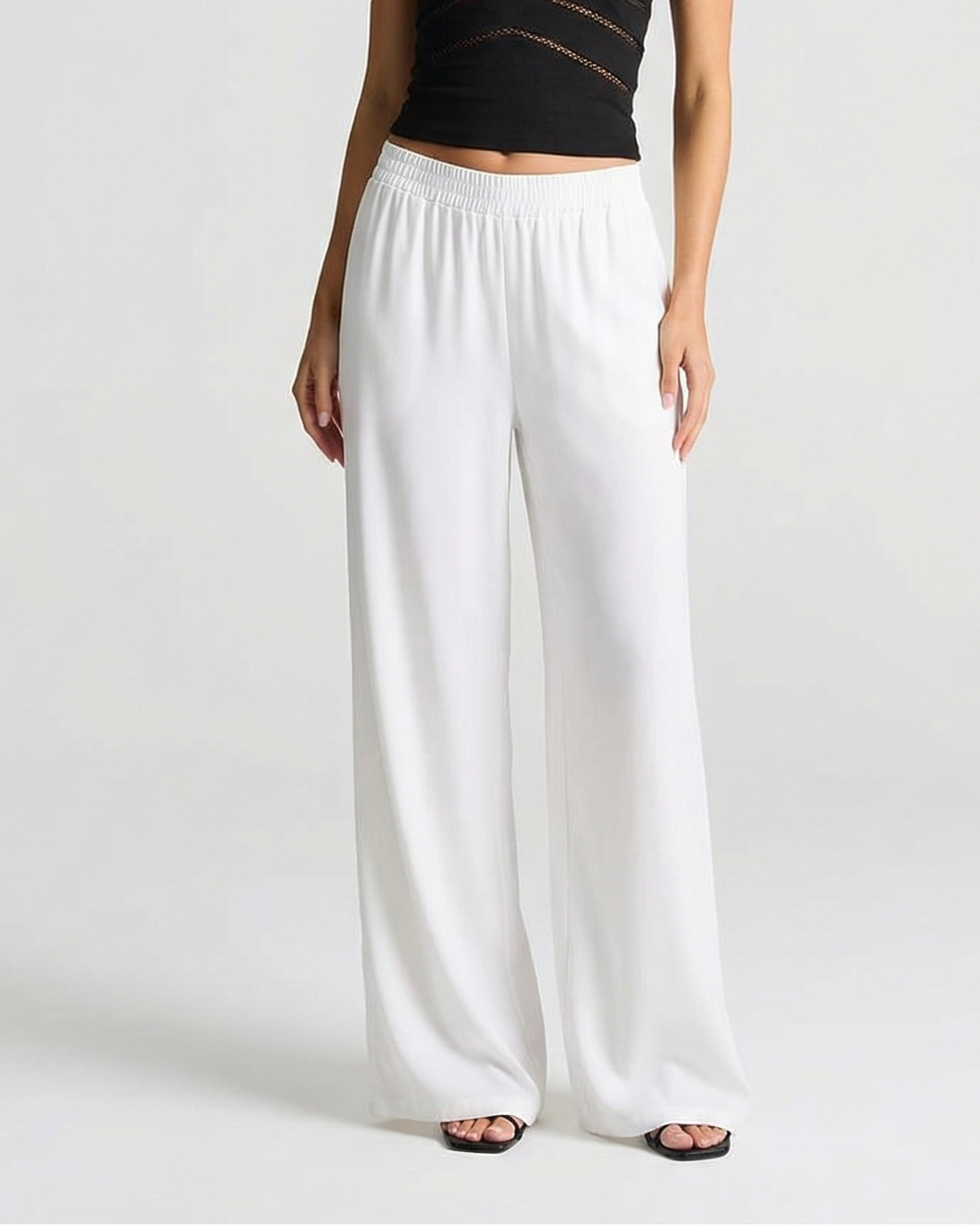 Aria | Casual Wide Leg Trousers White Relaxed Fit