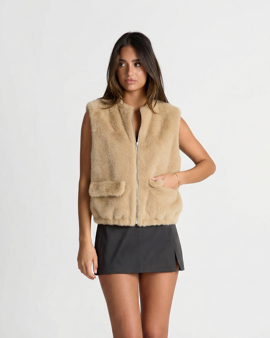 Willa | Sleeveless Zip Up Faux Fur Jacket